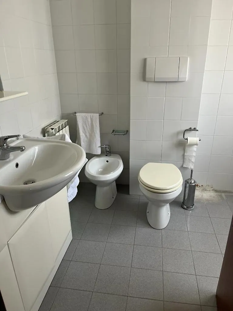 Grande E Luminoso Appartamento Lido di Classe 0*,  Olaszország